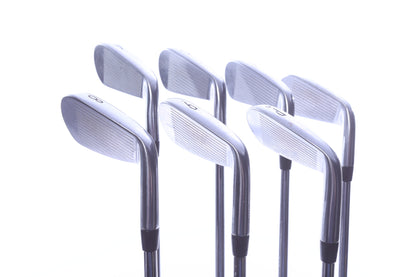 Used Titleist T200 Iron Set - Left-Handed - 4-PW - Stiff Flex