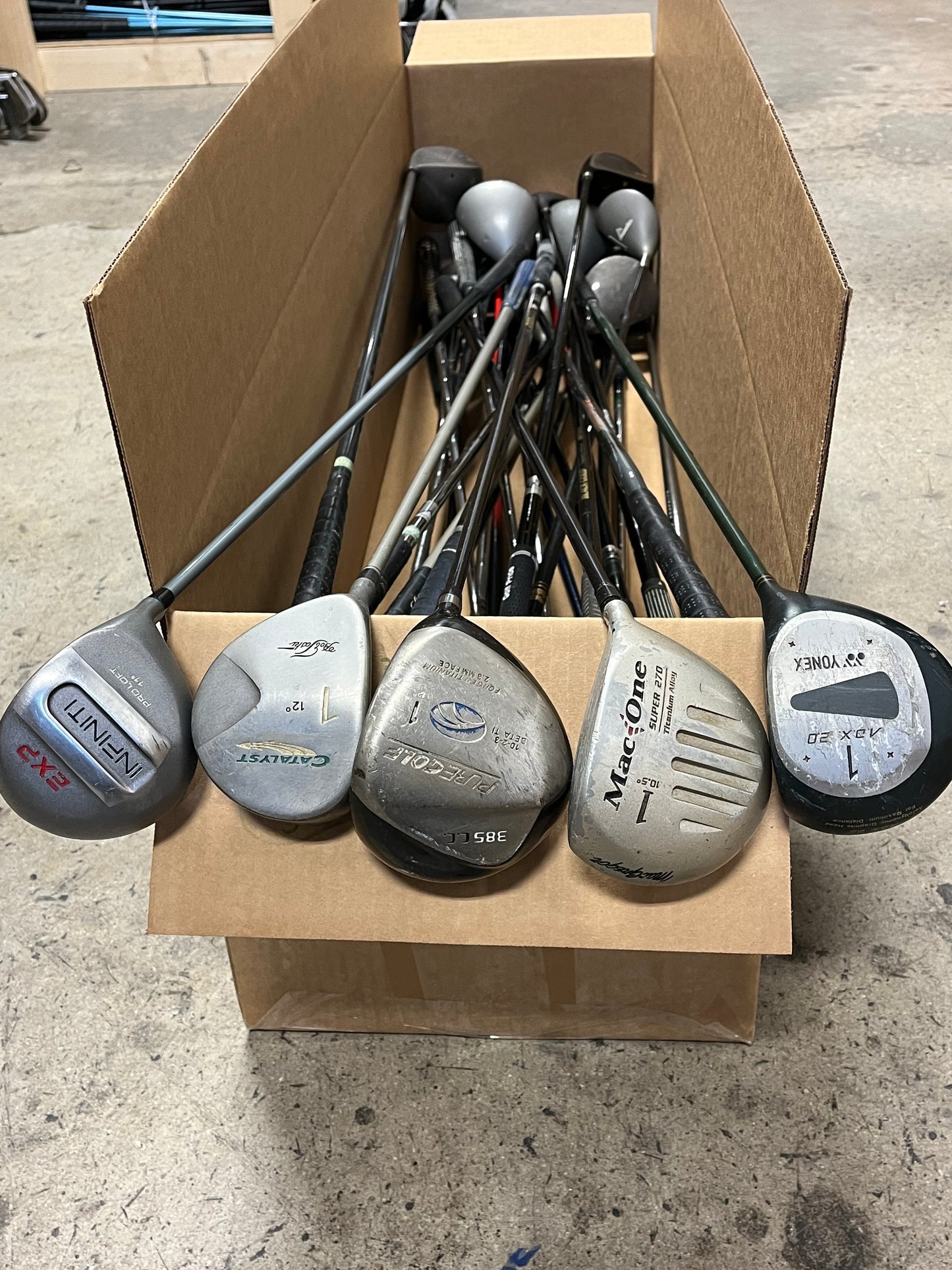 Wholesale Lot of 30 Drivers. Wilson, Yonex, Knight-Next Round