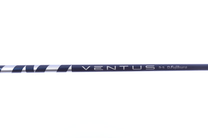 Used TaylorMade SIM2 MAX Driver - 10.5 Degrees - Stiff Flex Fujikura Ventus Blue - Right-Handed