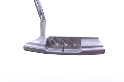 Used Titleist Scotty Cameron Super Select Newport 2.5 Plus Putter - Right-Handed - 34 in - Blade
