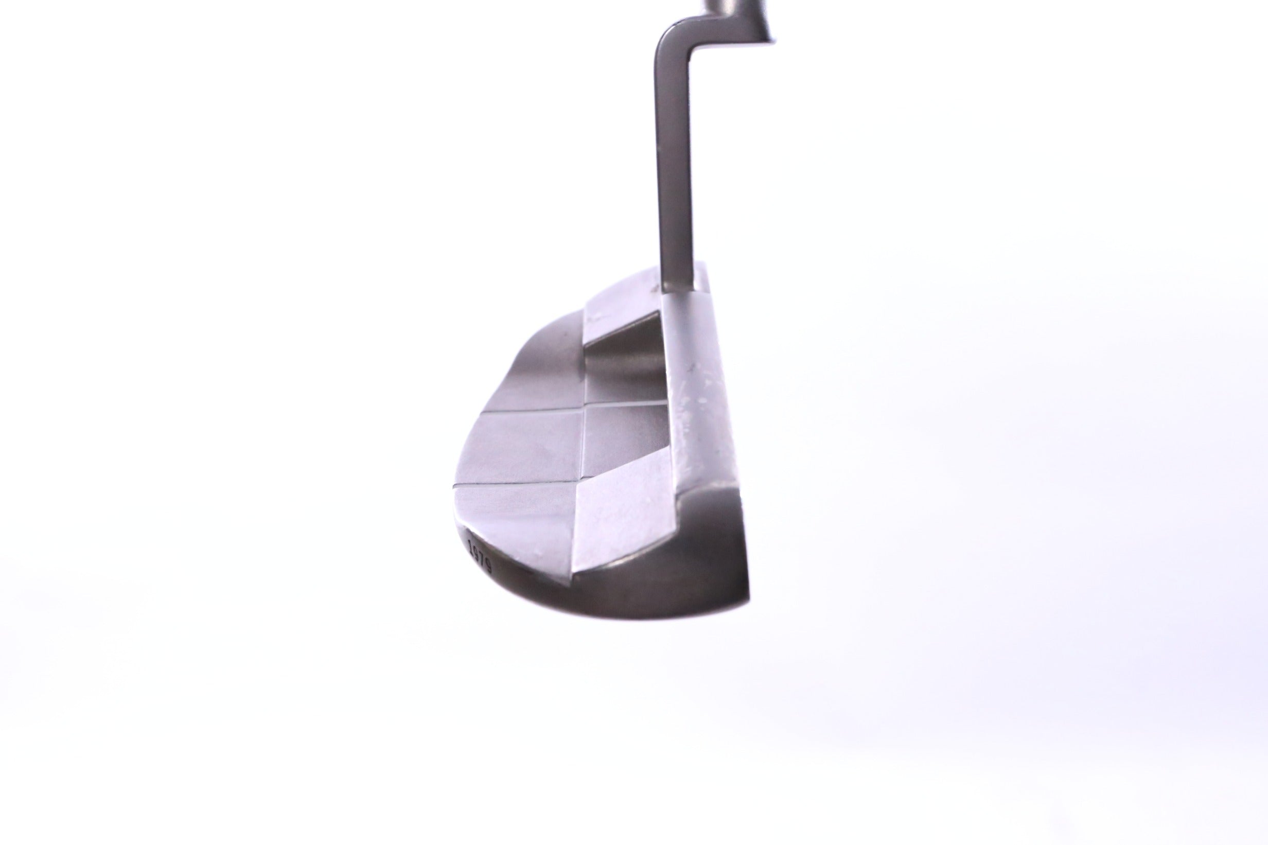 Used Cleveland Classic Collection HB 10 Putter - Right-Handed - 33 in - Mid-mallet