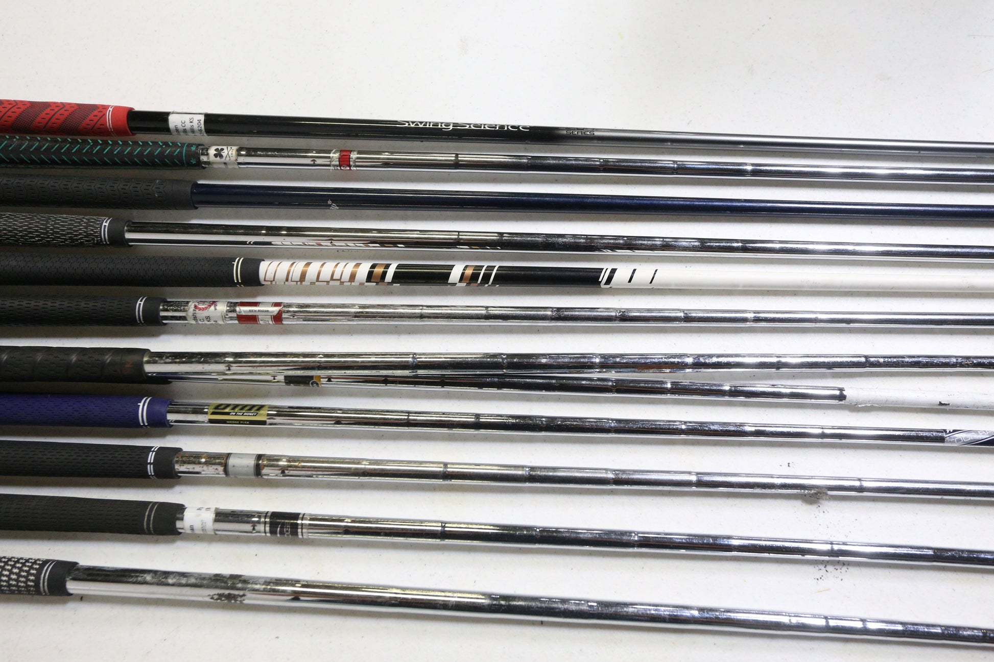 Wholesale Lot of 25 Golf Clubs - Assorted Brands - Men's Flex - Right-Handed-Next Round