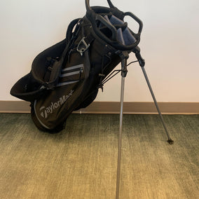 TaylorMade FlexTech Stand Bag Black 7 Dividers w/ Strap and Rain Cover-Next Round