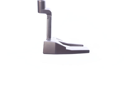 Used Titleist Scotty Cameron Phantom 5.2 Putter - Right-Handed - 33 in - Mallet-Next Round