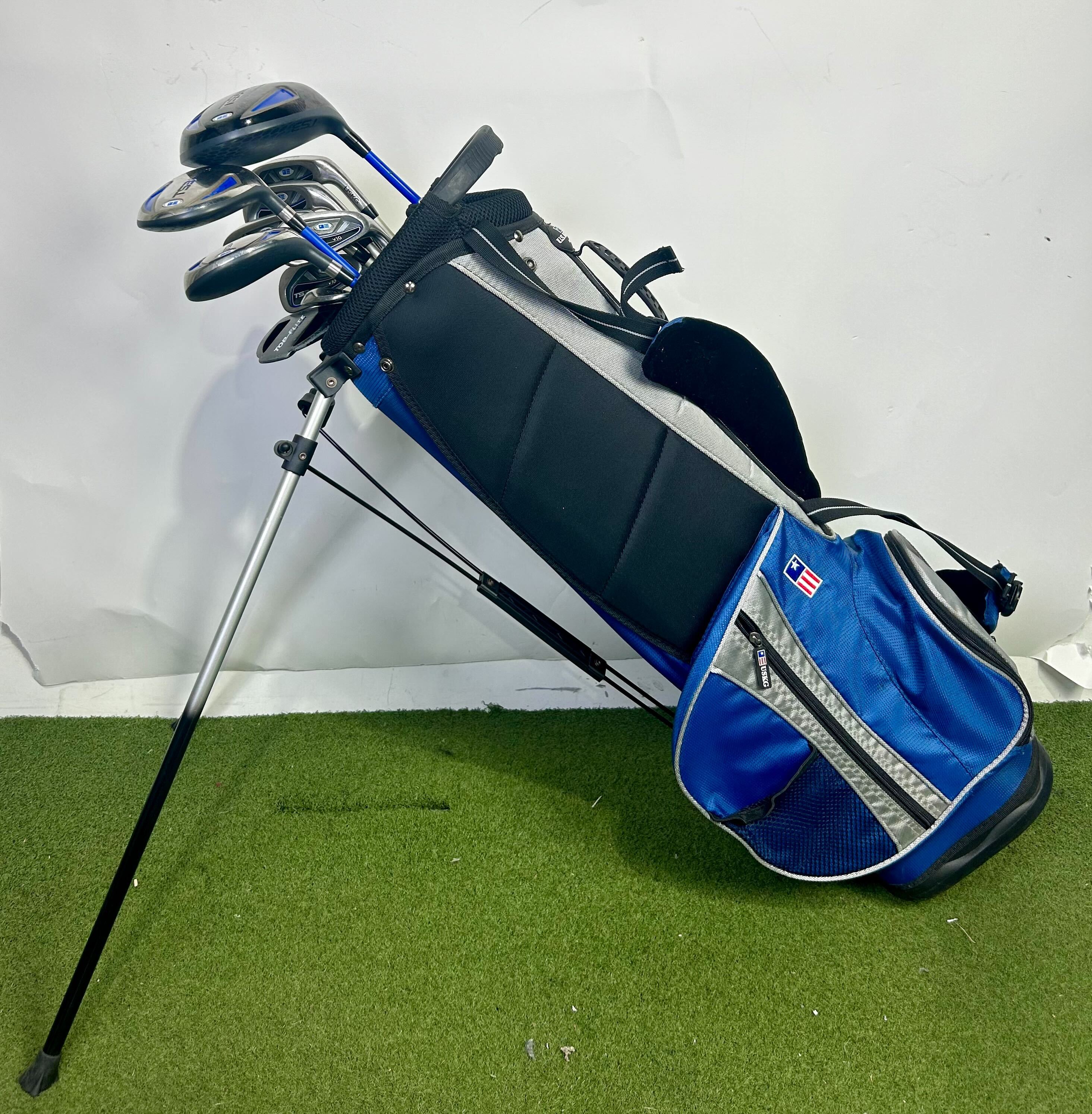 U.S Kids Golf Bag - Includes Complete Right-Handed Tour Series U.S Kids Golf Set-Next Round