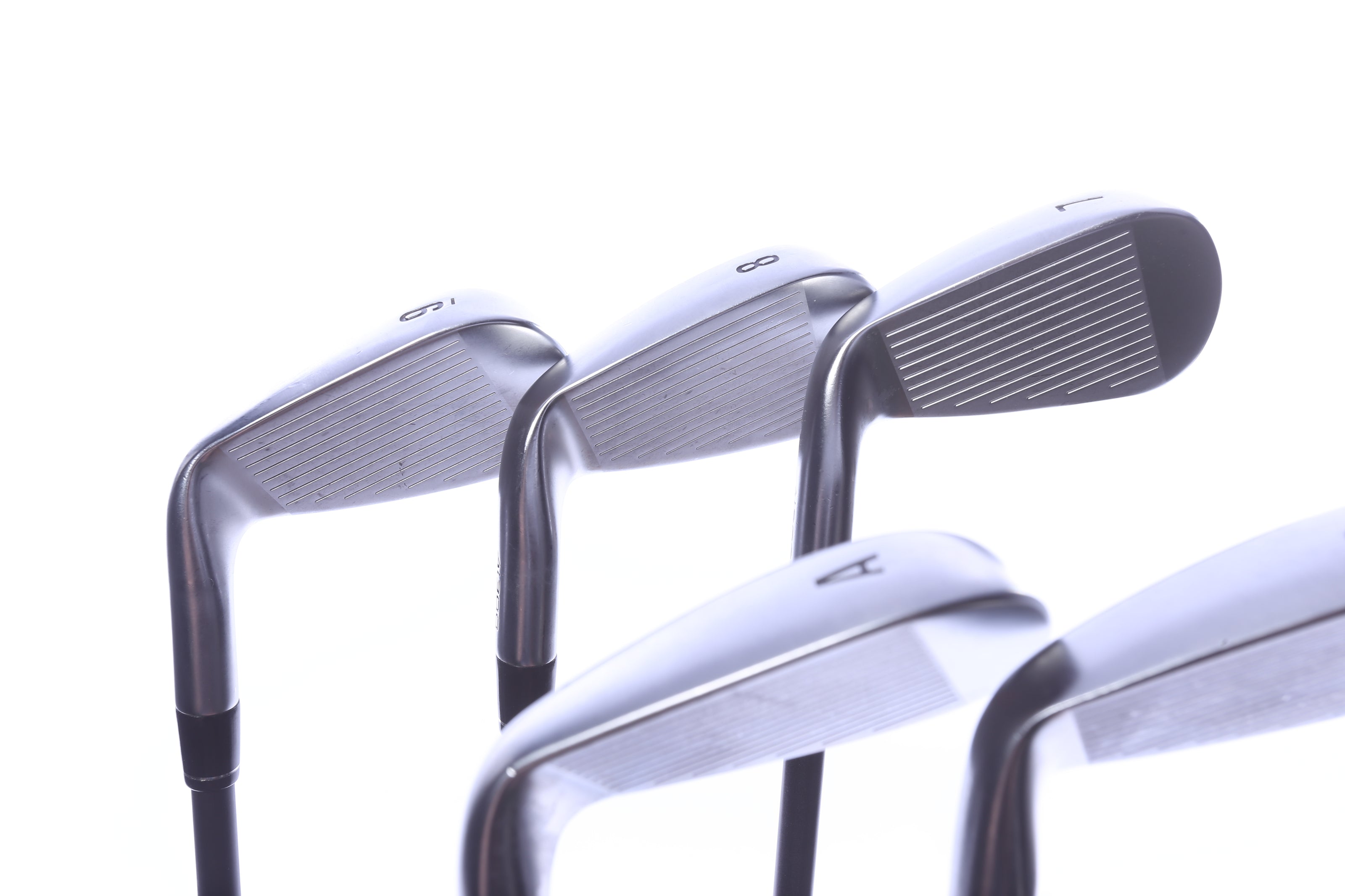 Used Callaway  Apex Ai300 Iron Set - Right-Handed - 7-PW, AW - Seniors / Variable Flex