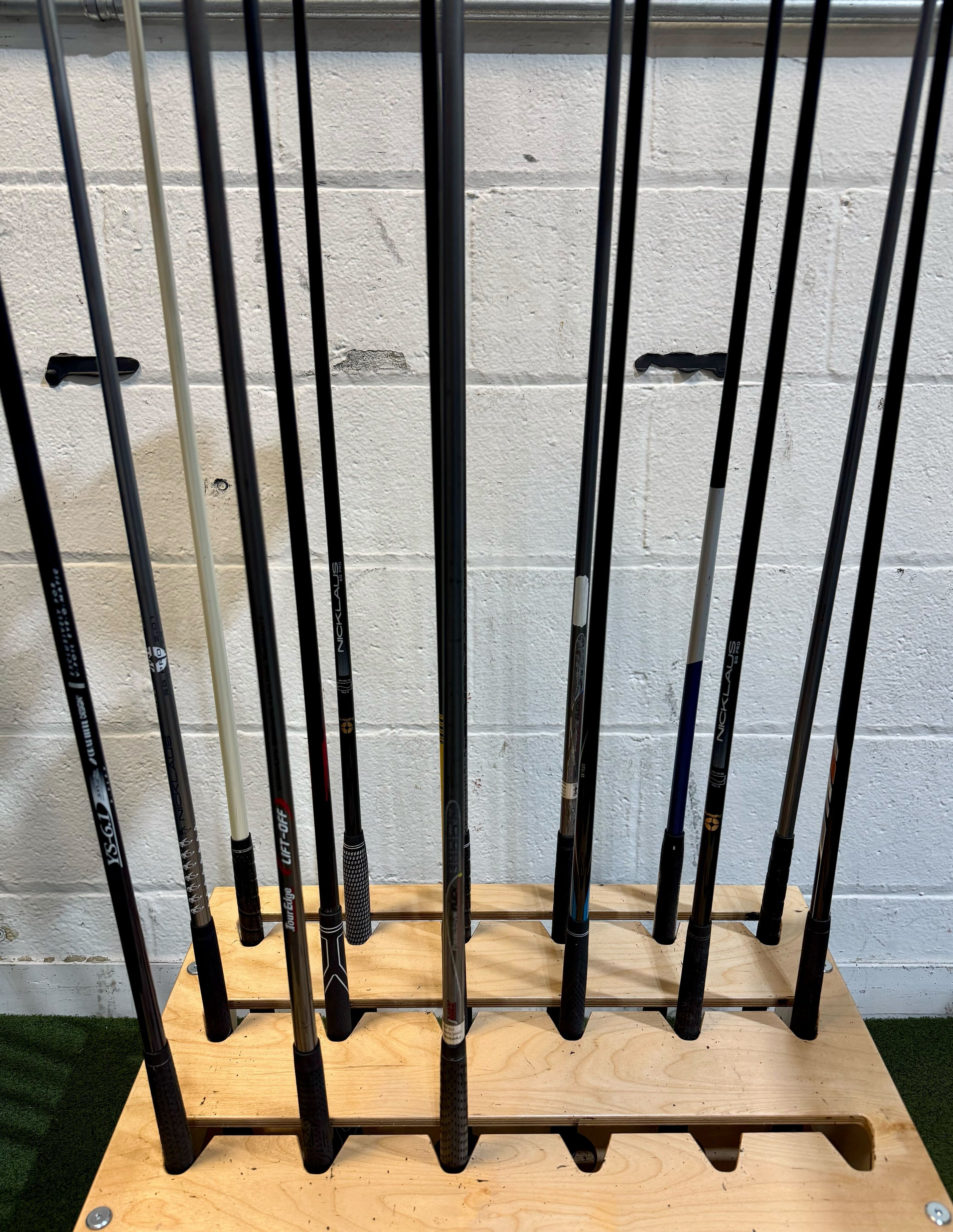 Wholesale Lot of 15 Golf Clubs - Assorted Drivers