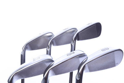 Used Ping G425 Iron Set - Right-Handed - 5-PW - Regular Flex