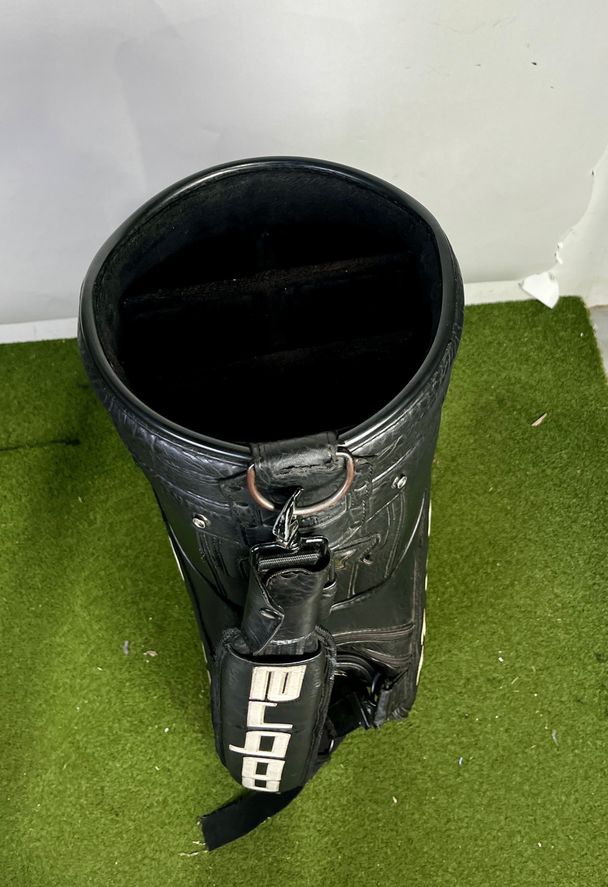 King Cobra Staff Bag - 6 Dividers 6 Pockets- Black and White-Next Round