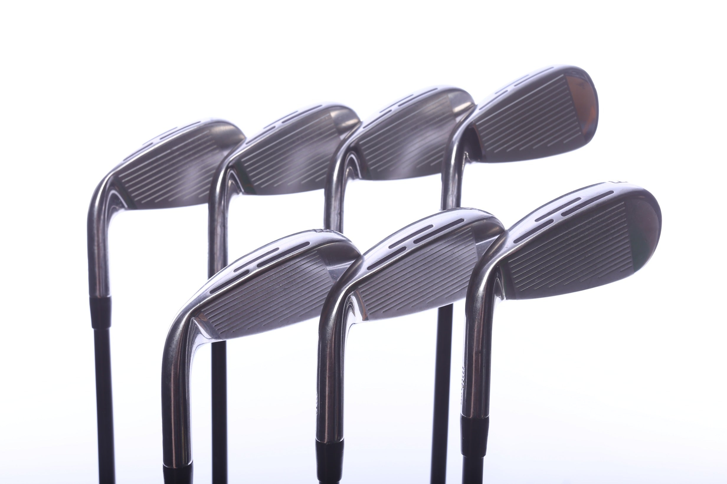 Used Wilson Dynapwr Iron Set - Right-Handed - 4-PW - Stiff Plus Flex