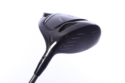 Used Titleist 917 D2 Driver - 10.5 Degrees - Regular Flex Mitsubishi Diamana Red x5ct - Right-Handed