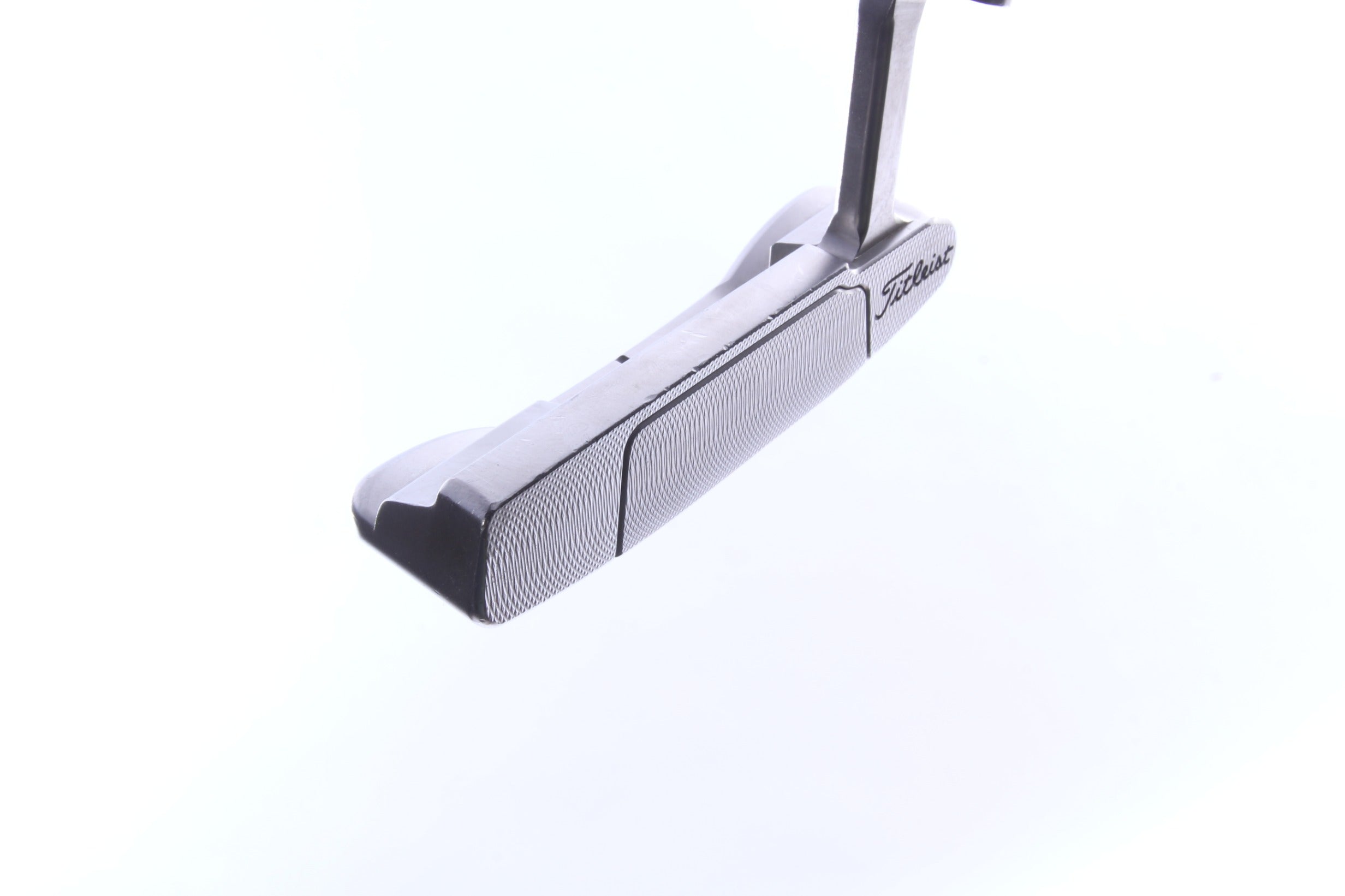 Used Titleist Scotty Cameron 2016 Select Newport Putter - Right-Handed - 34 in - Blade-Next Round