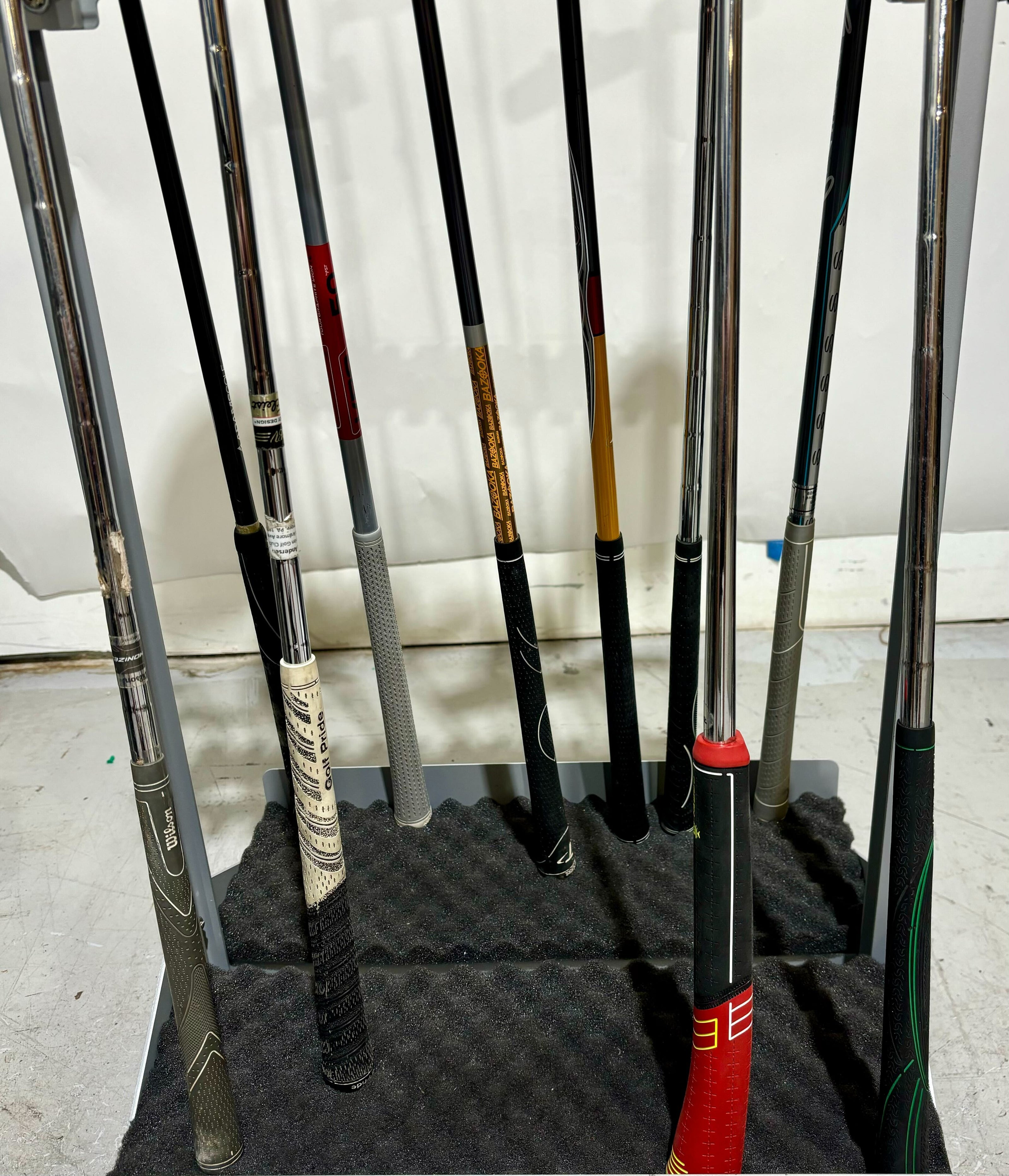 Wholesale Lot of 30 Golf Clubs - Assorted Golf Clubs-Next Round