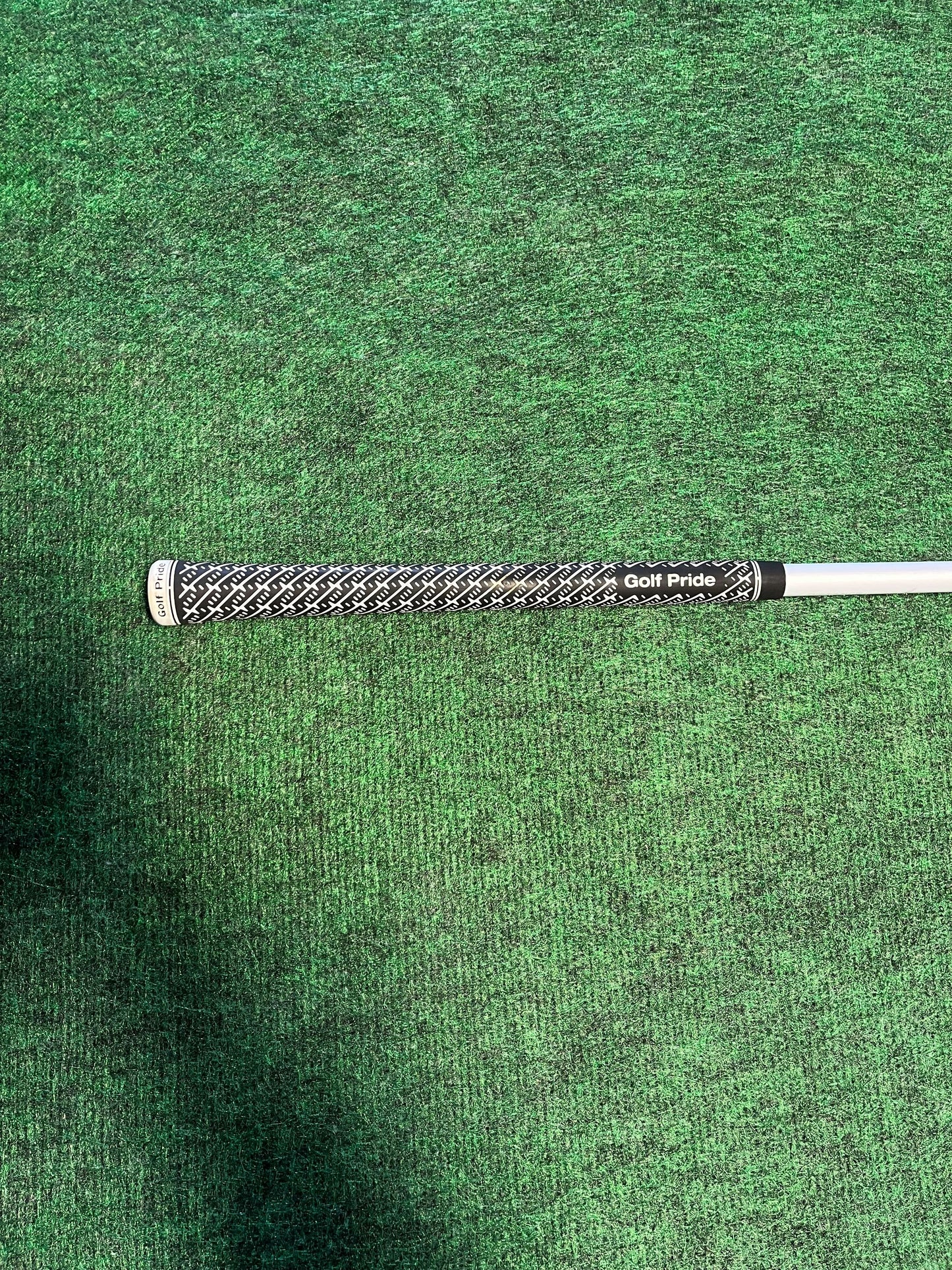 Graphite Design IZ 6 Driver Shaft - Stiff Flex - 44.5 in-Next Round