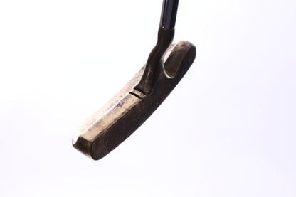 Used Titleist Bulls Eye Original Flange Putter - Right-Handed - 35 in - Blade