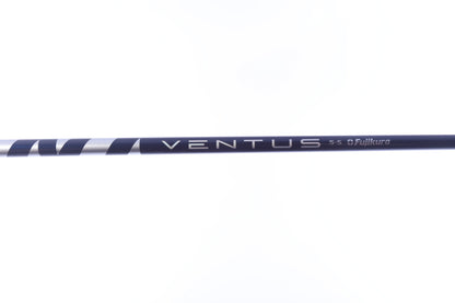 Used TaylorMade SIM2 MAX Driver - 10.5 Degrees - Stiff Flex Fujikura Ventus Blue 5 - Right-Handed