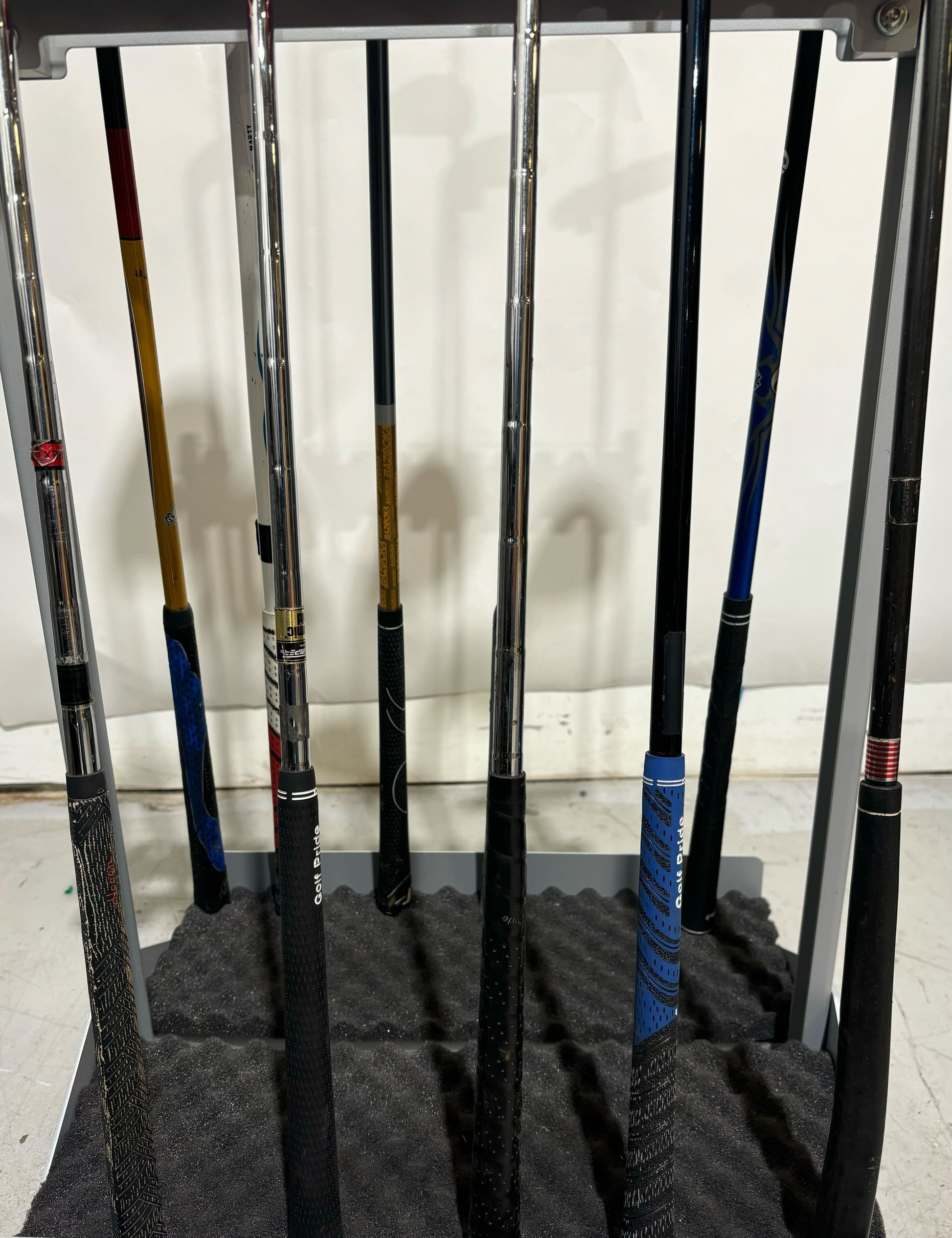 Wholesale Lot of 30 Golf Clubs - Assorted Golf Clubs-Next Round