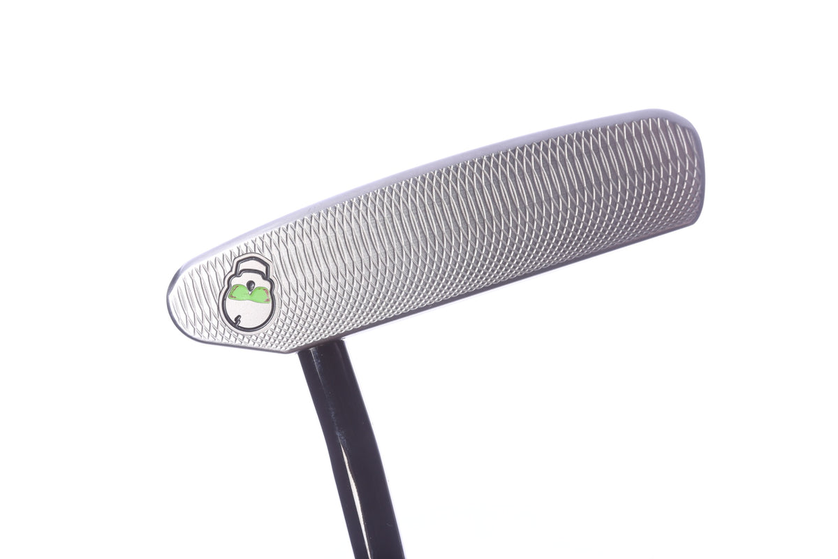 Used Swag Savage Too Putter - Right-Handed - 37 in - Blade