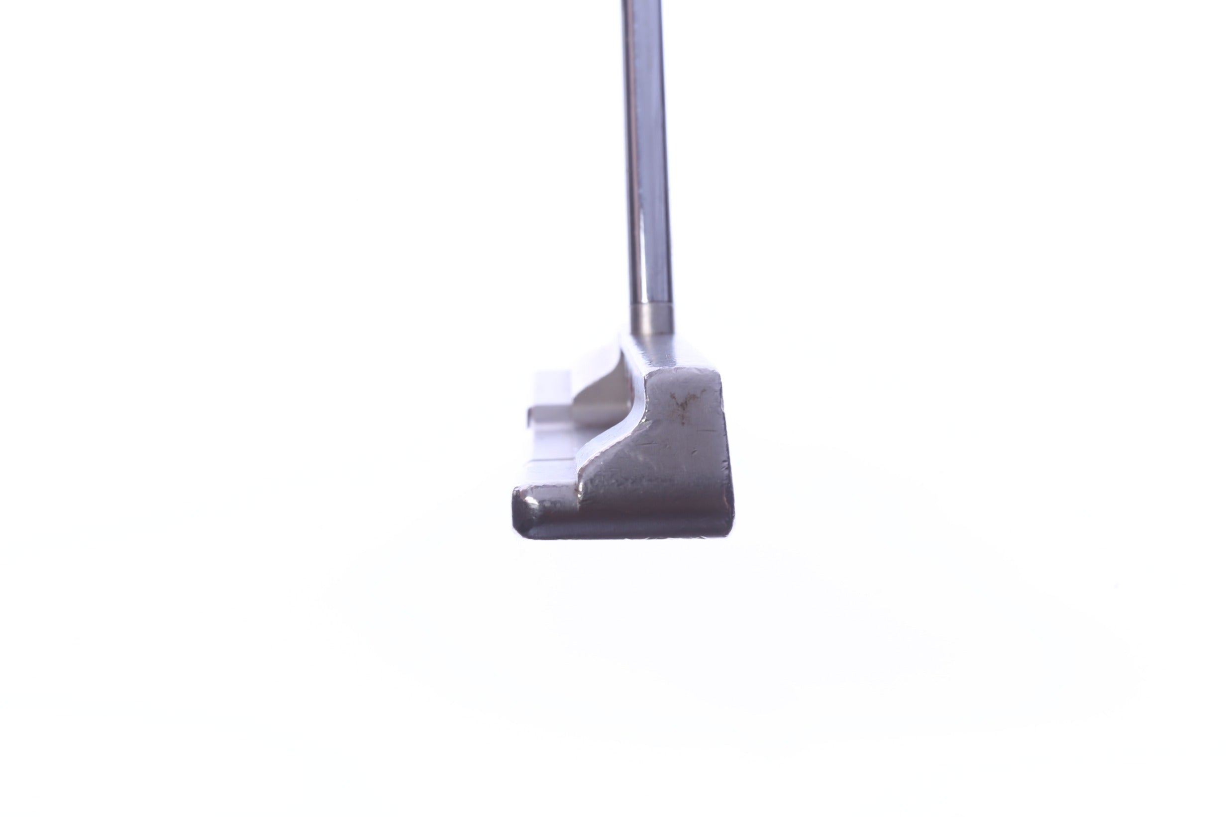 Used Titleist Scotty Cameron Studio Select Newport 2.6 Putter - Right-Handed - 33 in - Blade