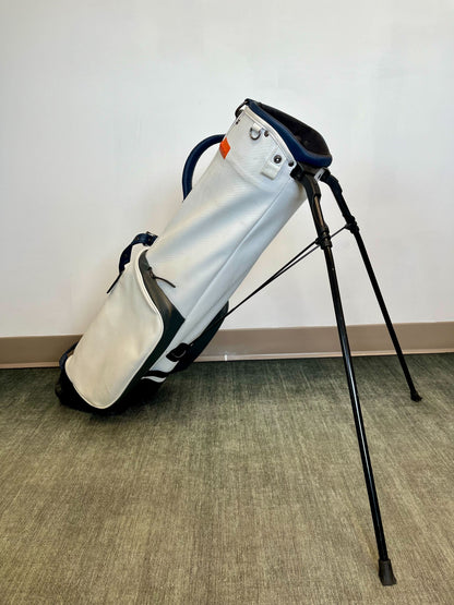 Stitch Sunday Golf Bag White/Blue 2 Dividers/4 pockets with Strap-Next Round