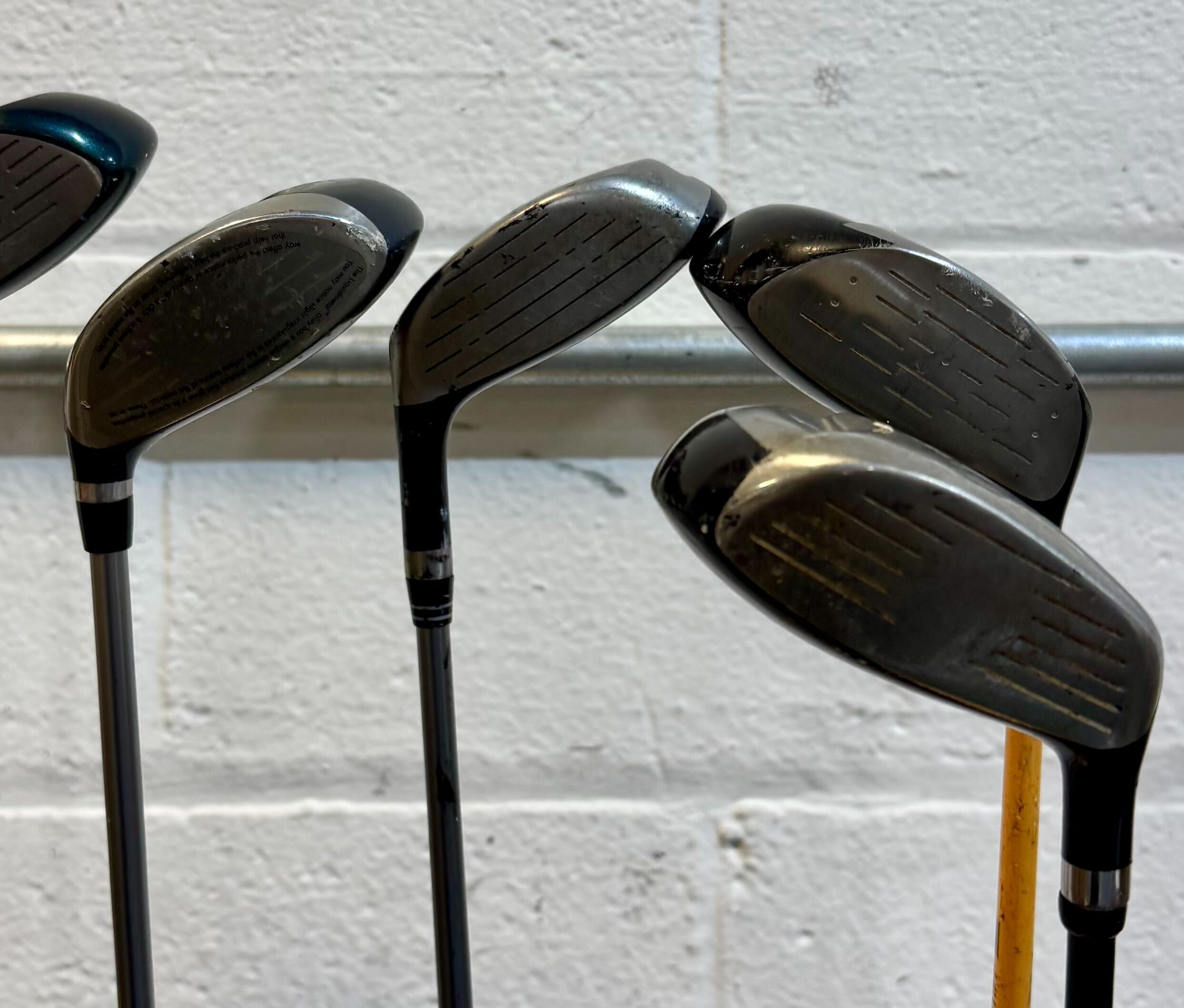 Wholesale Lot of 30 Golf Clubs - Assorted Fairway Woods - RH/LH - Mixed Flexes