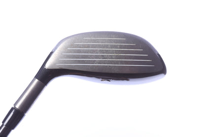 Used Titleist 909 F2 2-Wood - Right-Handed - 13.5 Degrees - Extra Stiff Flex
