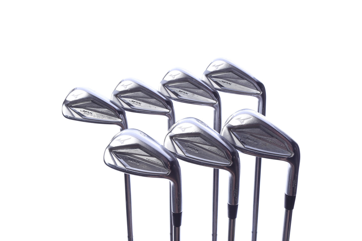 Used Mizuno JPX 923 Forged Iron Set - Right-Handed - 4-PW - Extra Stiff Flex