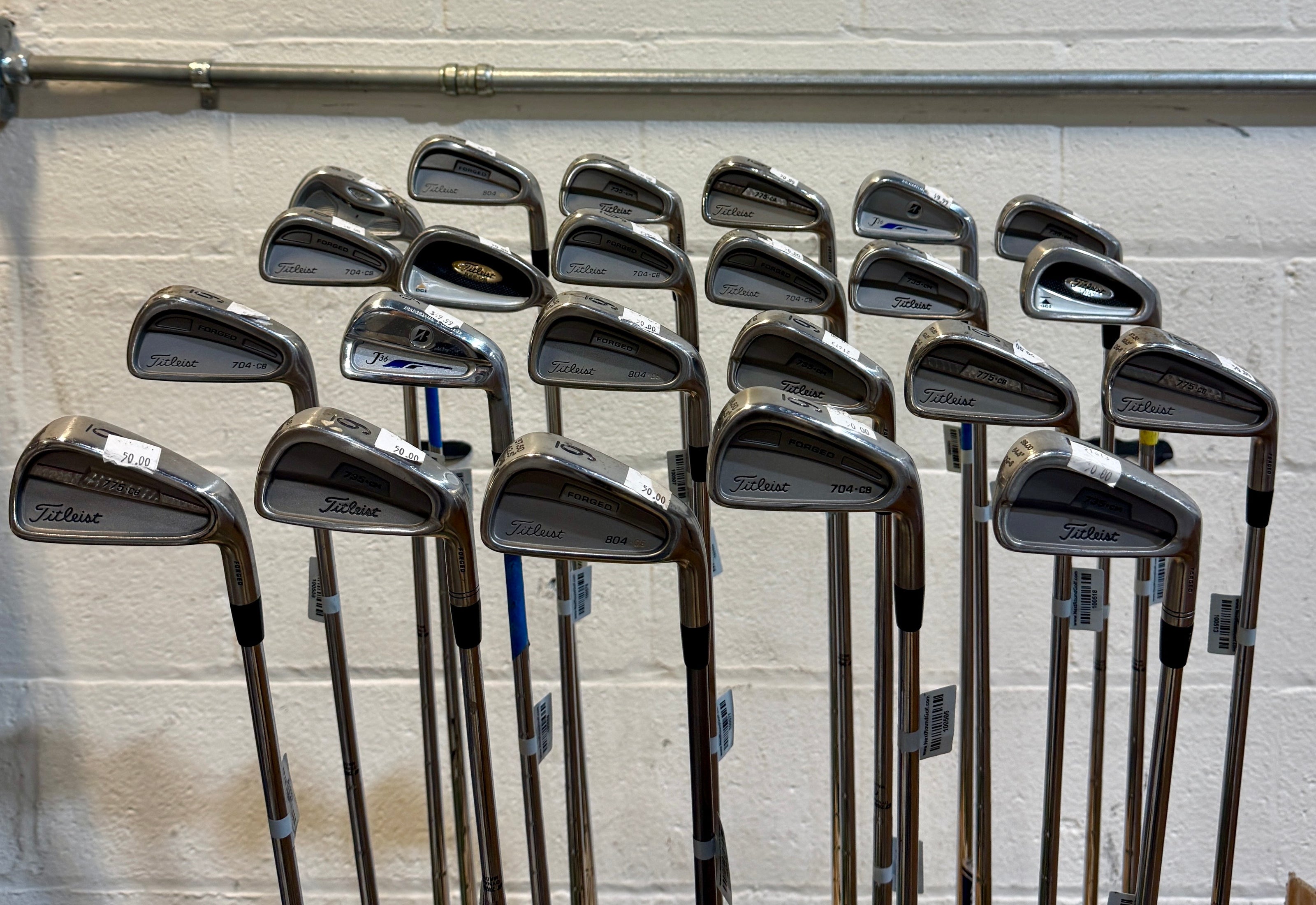 Wholesale Lot of 24 Golf Clubs - Assorted Single Irons