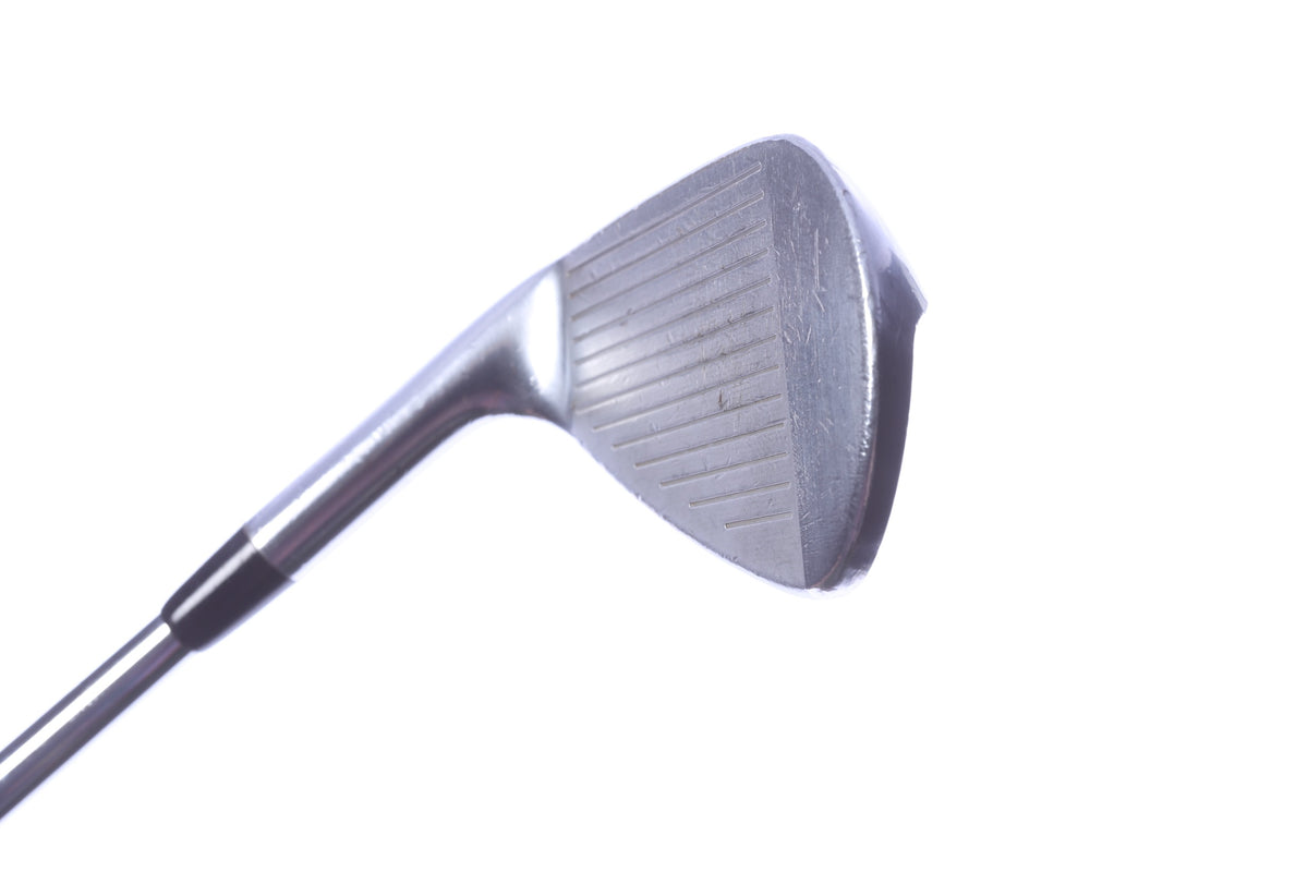 Used Srixon Z-745 Pitching Wedge - Right-Handed - 46 Degrees - Stiff Flex