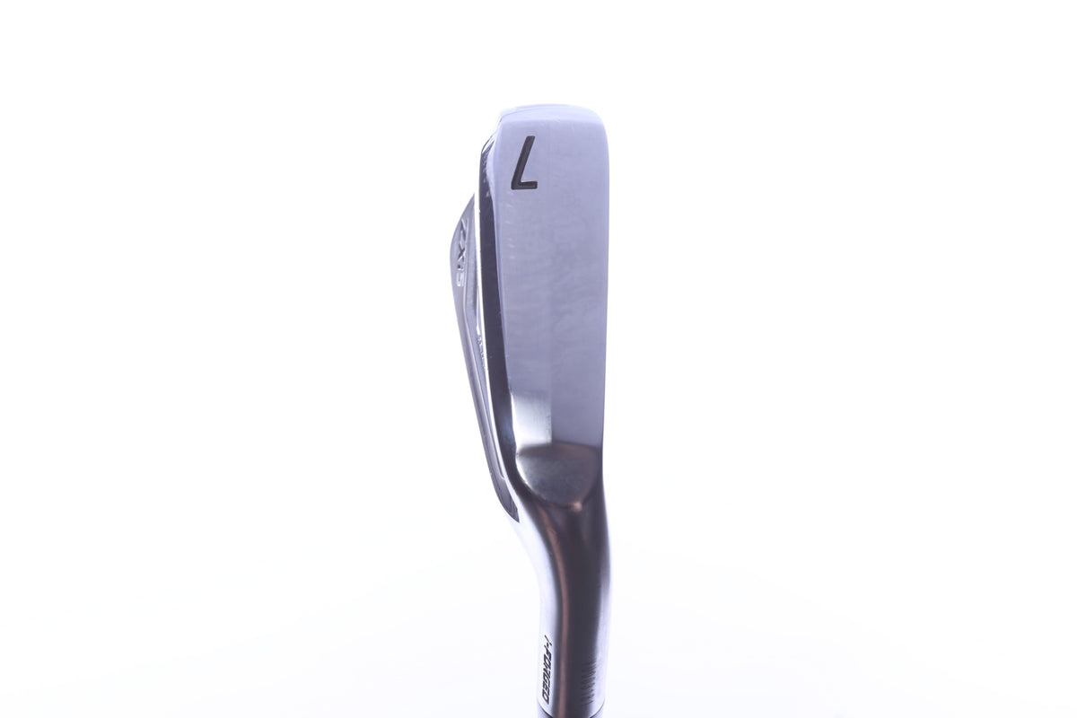 Used Srixon ZXi5 Single 7-Iron - Right-Handed - Stiff Flex