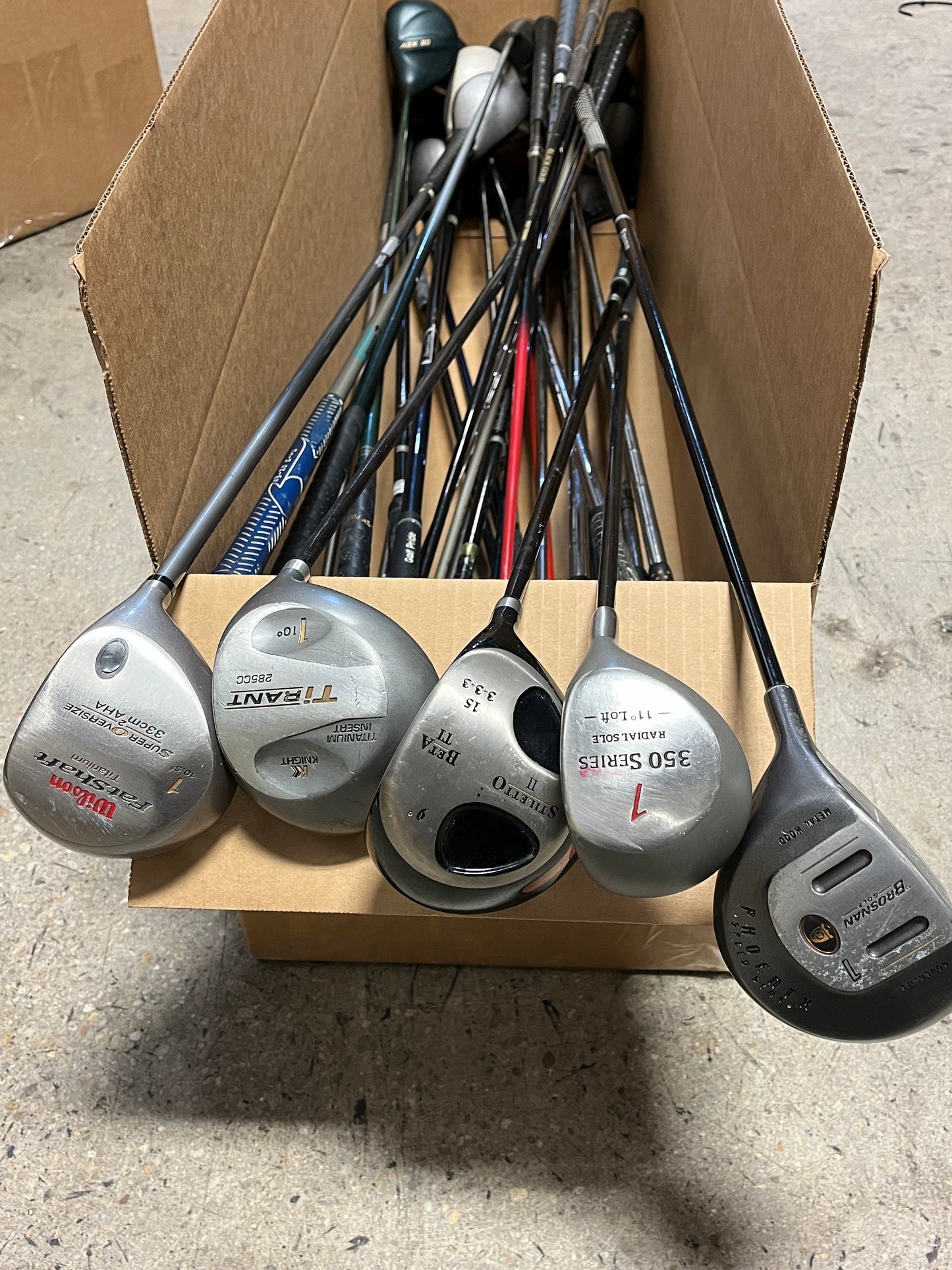 Wholesale Lot of 30 Drivers. Wilson, Yonex, Knight-Next Round