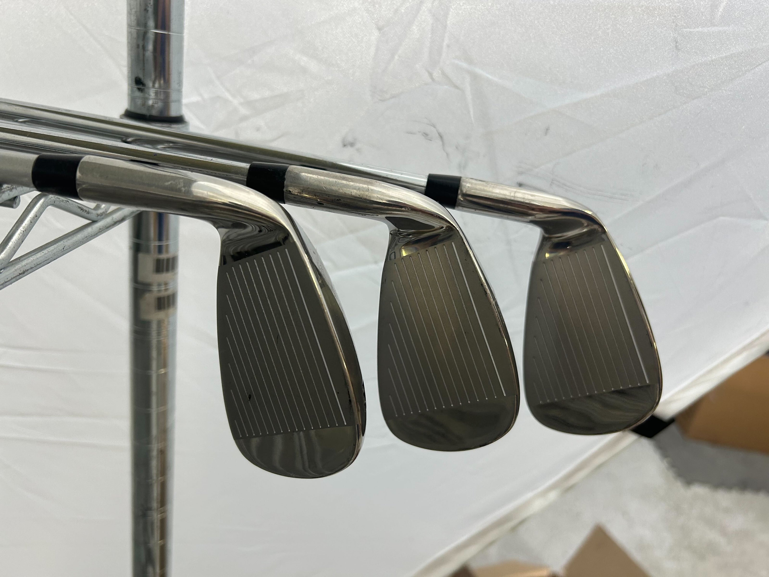 Wholesale Lot of 40 Golf Clubs - All Right Handed - Tour Edge Irons and Wedges-Next Round