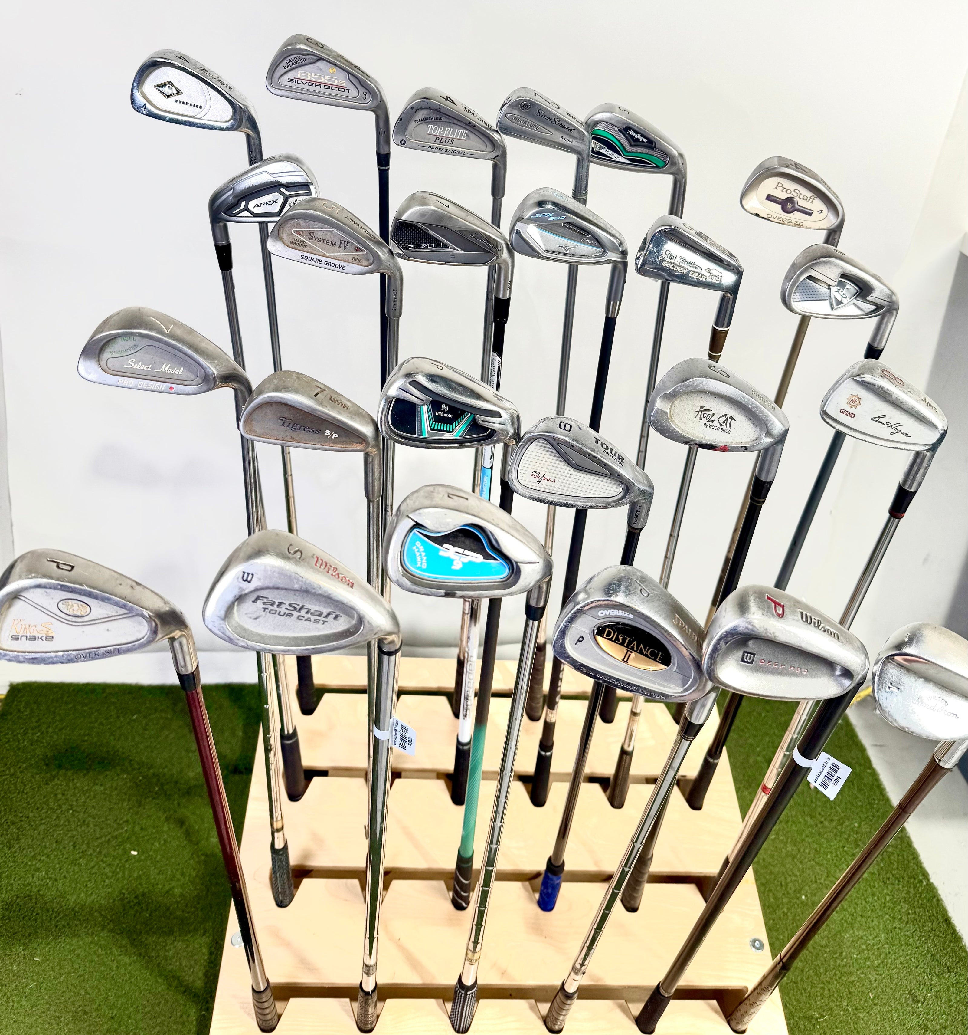 Wholesale Lot of 48 Golf Clubs - Right and Left-handed - Irons and Wedges-Next Round