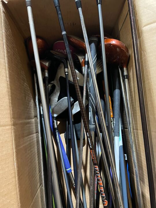 Wholesale Lot of 40 TaylorMade, Maxfli, Nickent, etc. Drivers, FW woods, Hybrids-Next Round