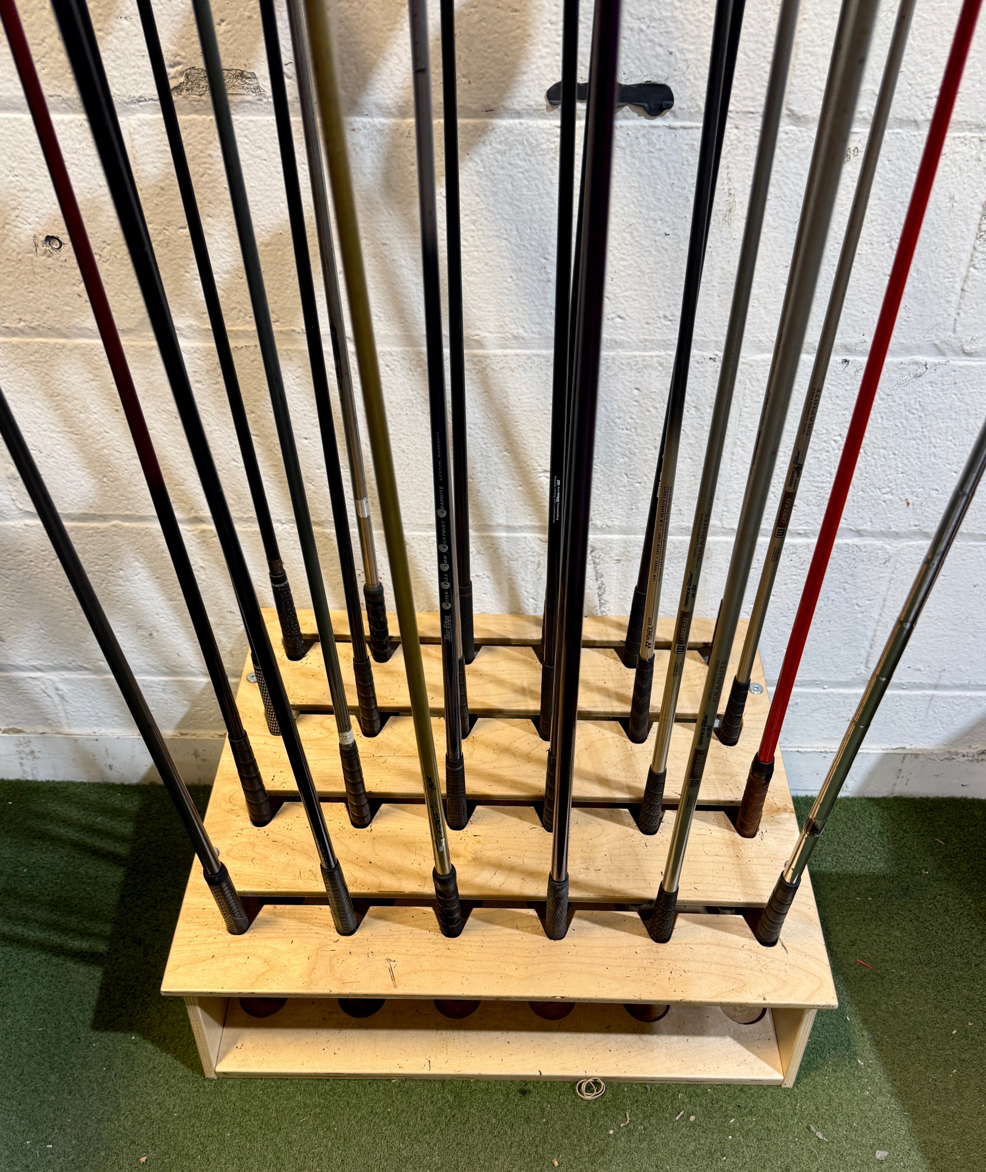 Wholesale Lot of 30 Golf Clubs - Assorted Fairway Woods - RH/LH - Mixed Flexes