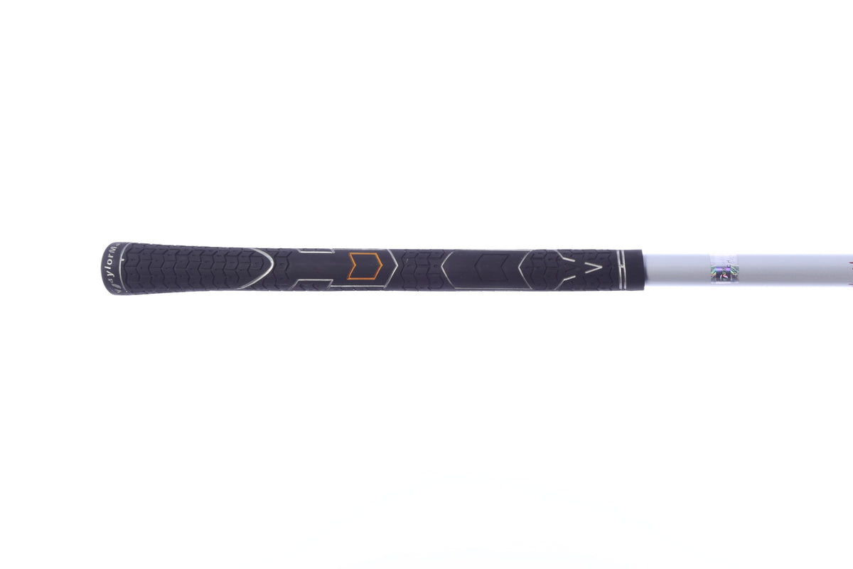 Used TaylorMade R9 3-Wood - Right-Handed - 15 Degrees - Regular Flex