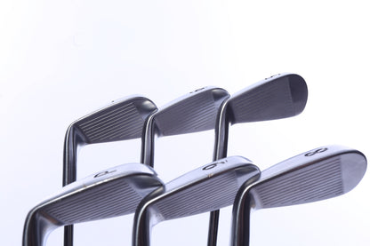 Used Titleist MB 712 Forged Iron Set - Right-Handed - 5-PW - Stiff Flex
