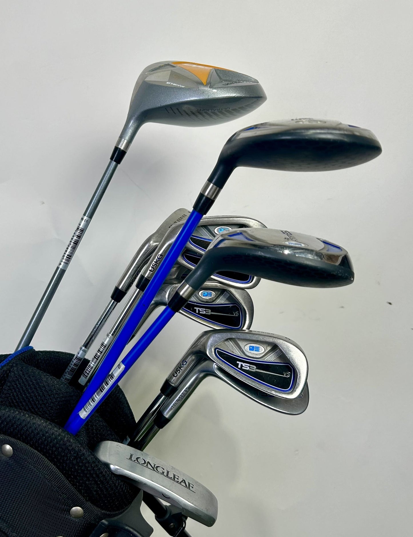 Maxfli Kids Golf Bag - Includes Complete Left-Handed U.S Kids Junior Golf Set-Next Round