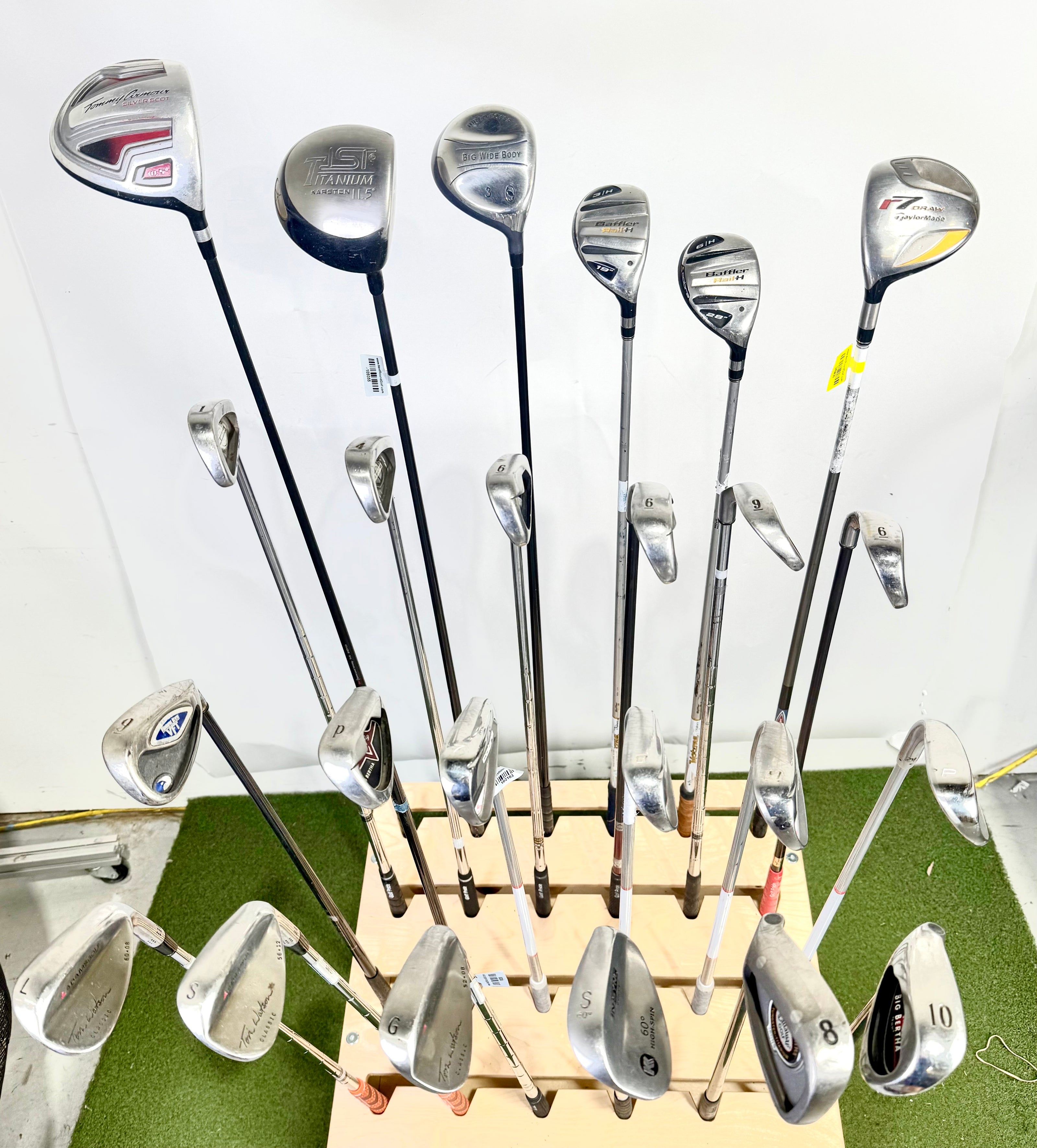 Wholesale Lot of 24 Golf Clubs - Right and left-Handed - Assorted Golf Clubs-Next Round