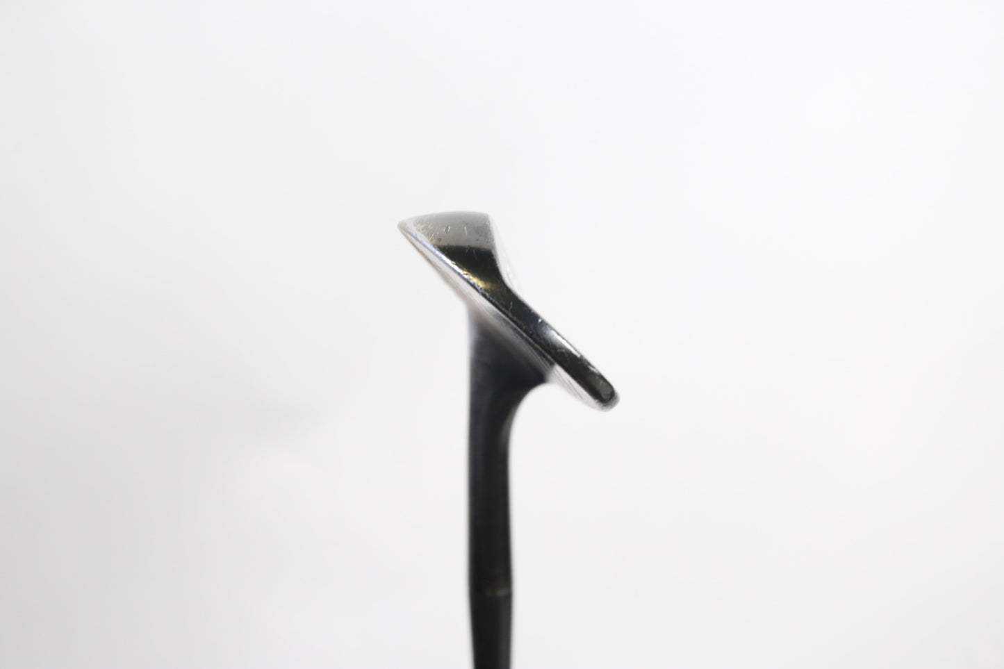 Used Cleveland 588 Forged Black Pearl Gap Wedge - Right-Handed - 52 Degrees - Stiff Flex