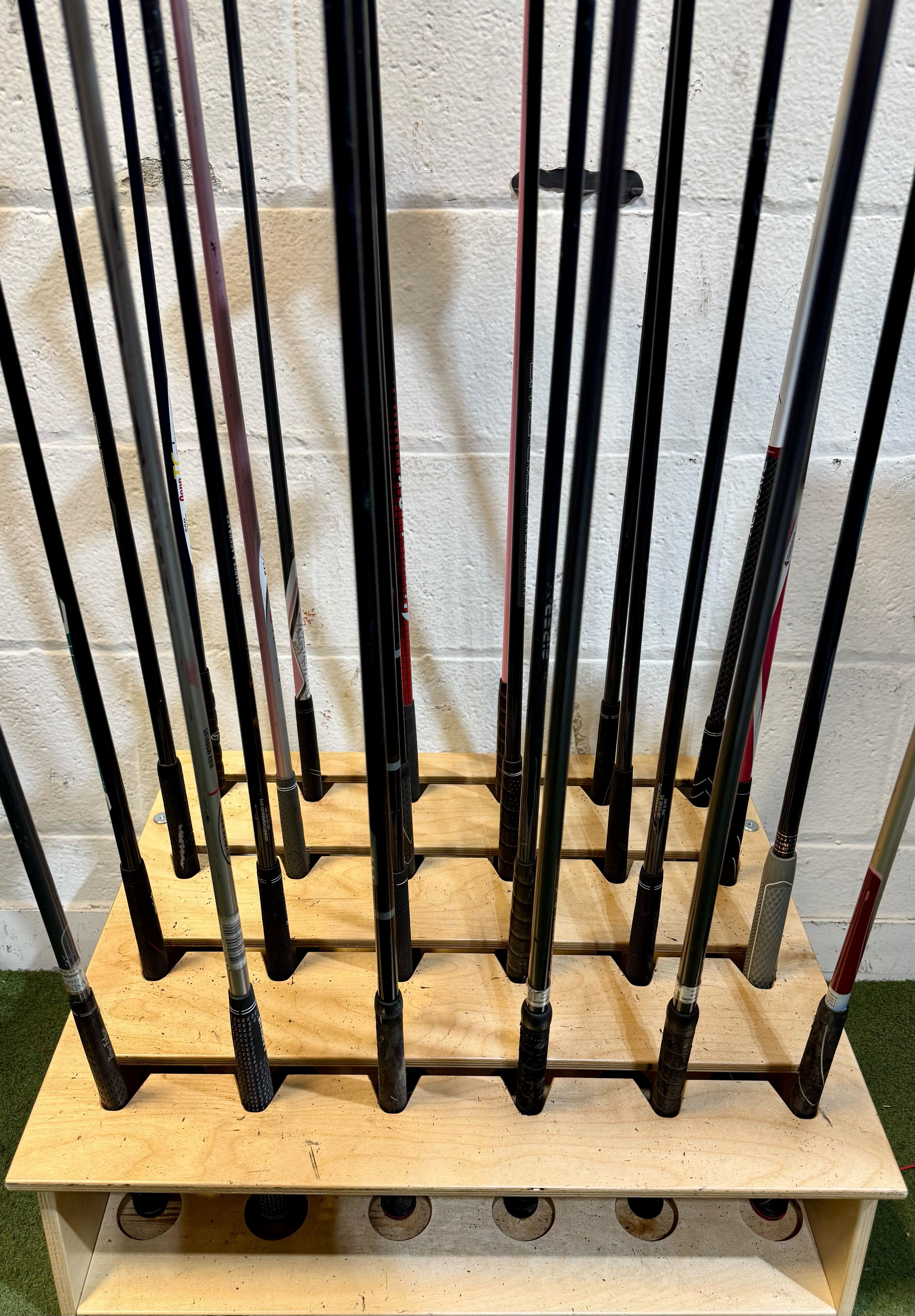 Wholesale Lot of 40 Golf Clubs - Assorted Hybrids-Next Round