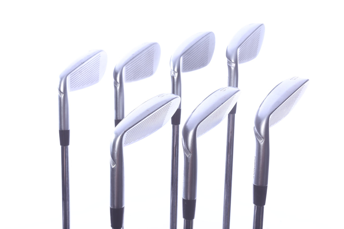 Used Mizuno JPX 900 Hot Metal Iron Set - Right-Handed - 4-PW - Regular Flex-Next Round