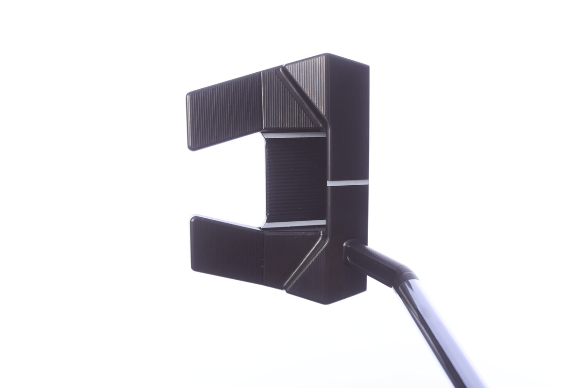 Used Titleist Scotty Cameron Phantom Black Limited 5.5 Putter - Left-Handed - 34 in - Mallet