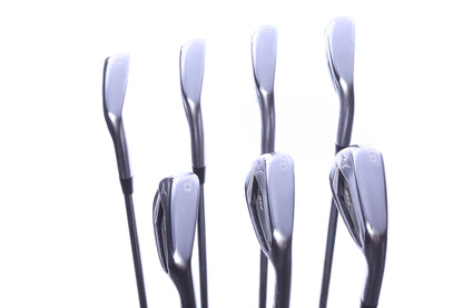 Used Mizuno JPX 923 Hot Metal Pro Iron Set - Right-Handed - 4-PW - Stiff Flex