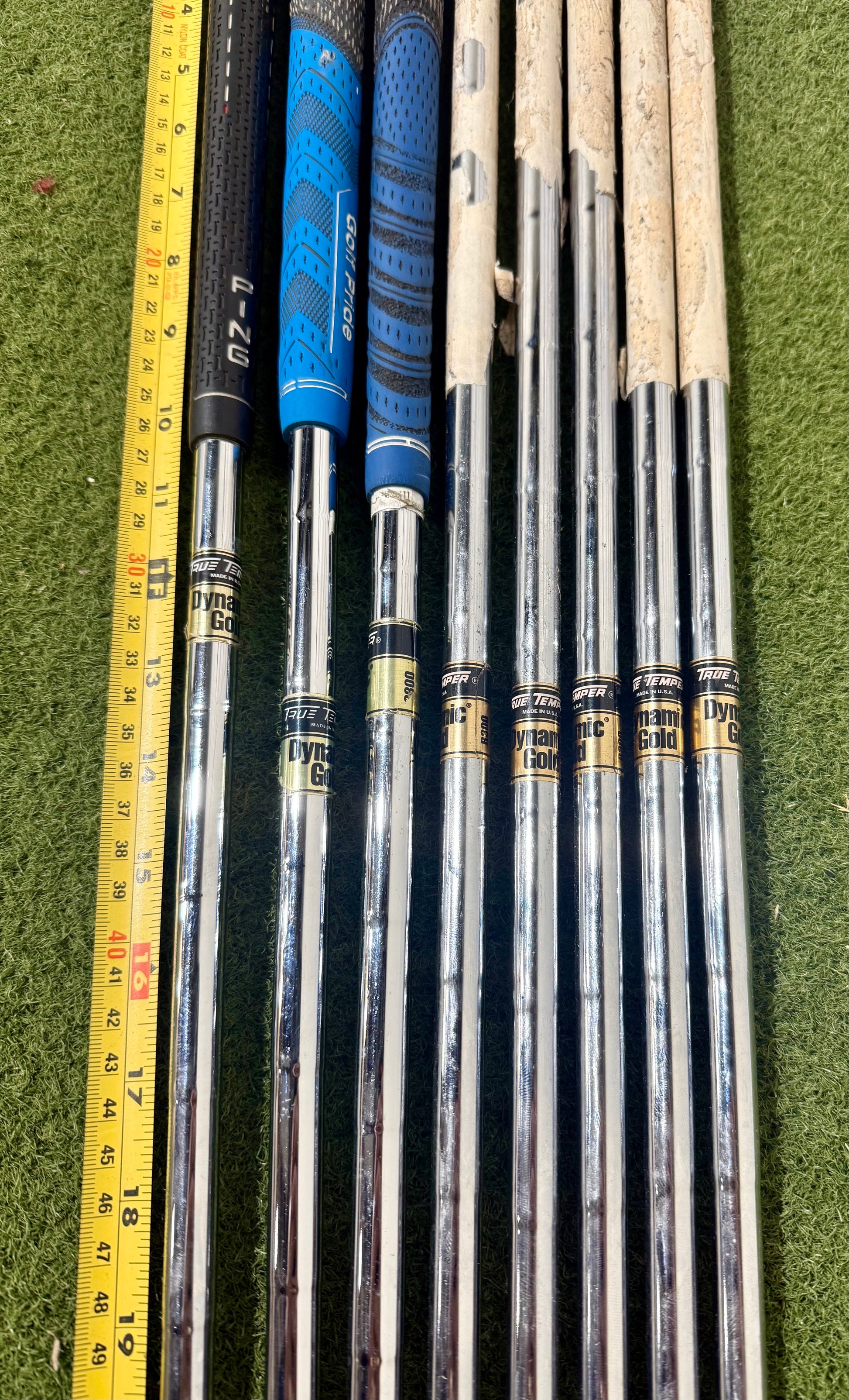 Wholesale Lot of 8 Golf Shafts - True Temper - Dynamic Gold R300-Next Round