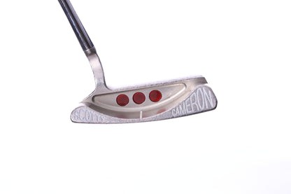 Used Titleist Scotty Cameron Studio Select Laguna 2 Putter - Right-Handed - 33 in - Blade