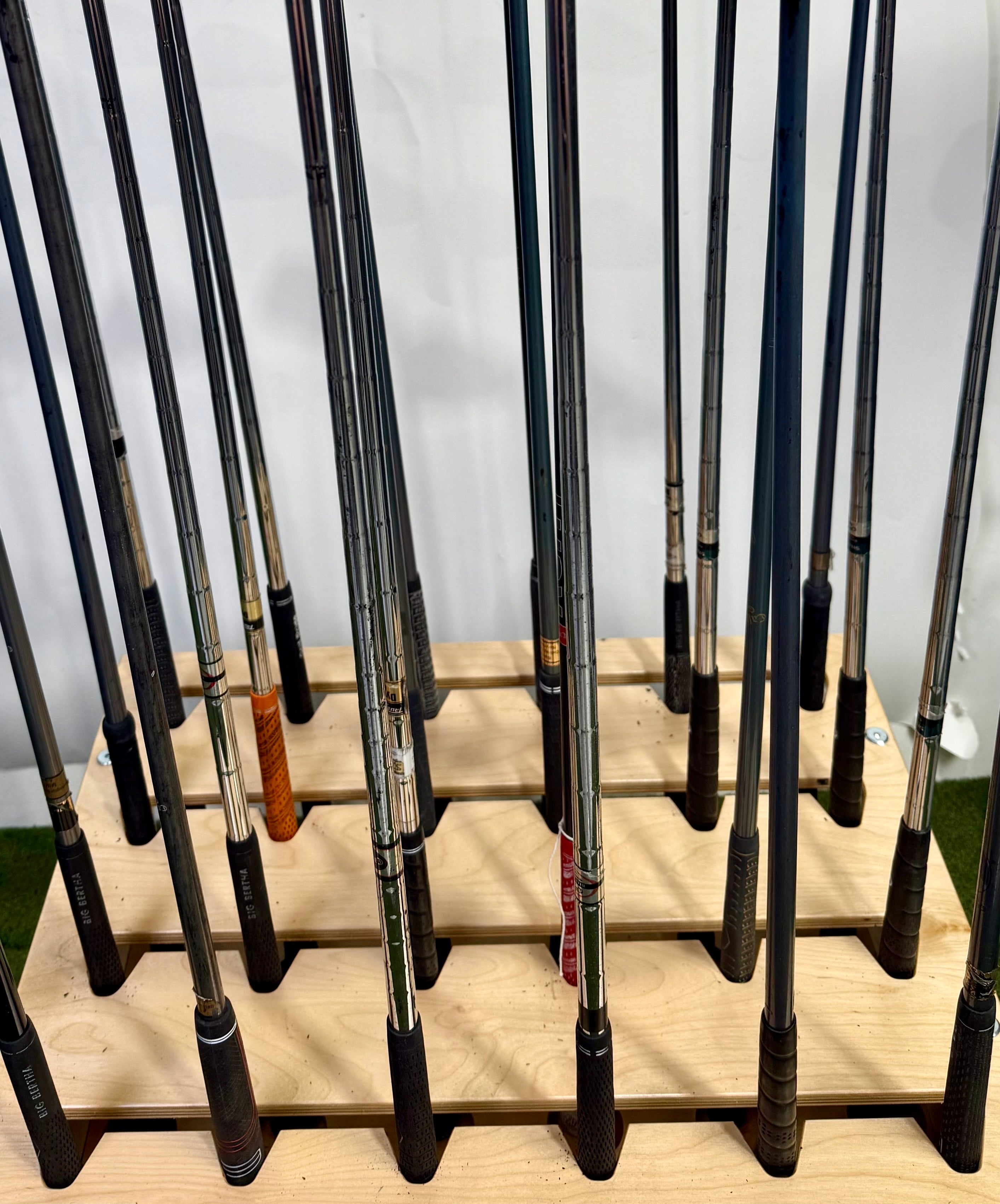 Wholesale Lot of 24 Golf Clubs - Right Handed - Callaway Irons and Wedges-Next Round