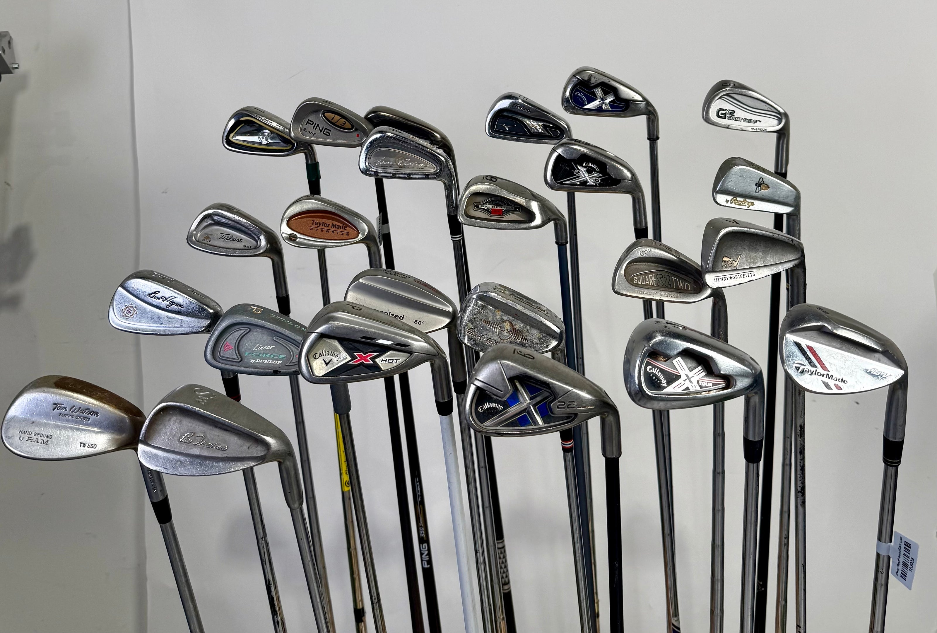 Wholesale Lot of 24 Golf Clubs - Right Handed - Assorted brands and Flexes-Next Round