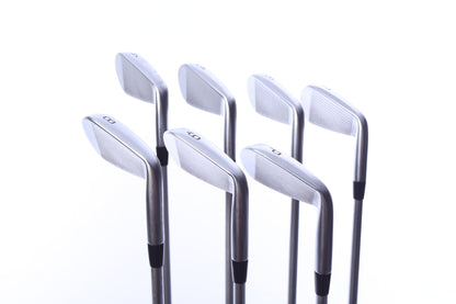 Used Mizuno JPX 925 Forged Iron Set - Left-Handed - 4-PW - Extra Stiff Flex