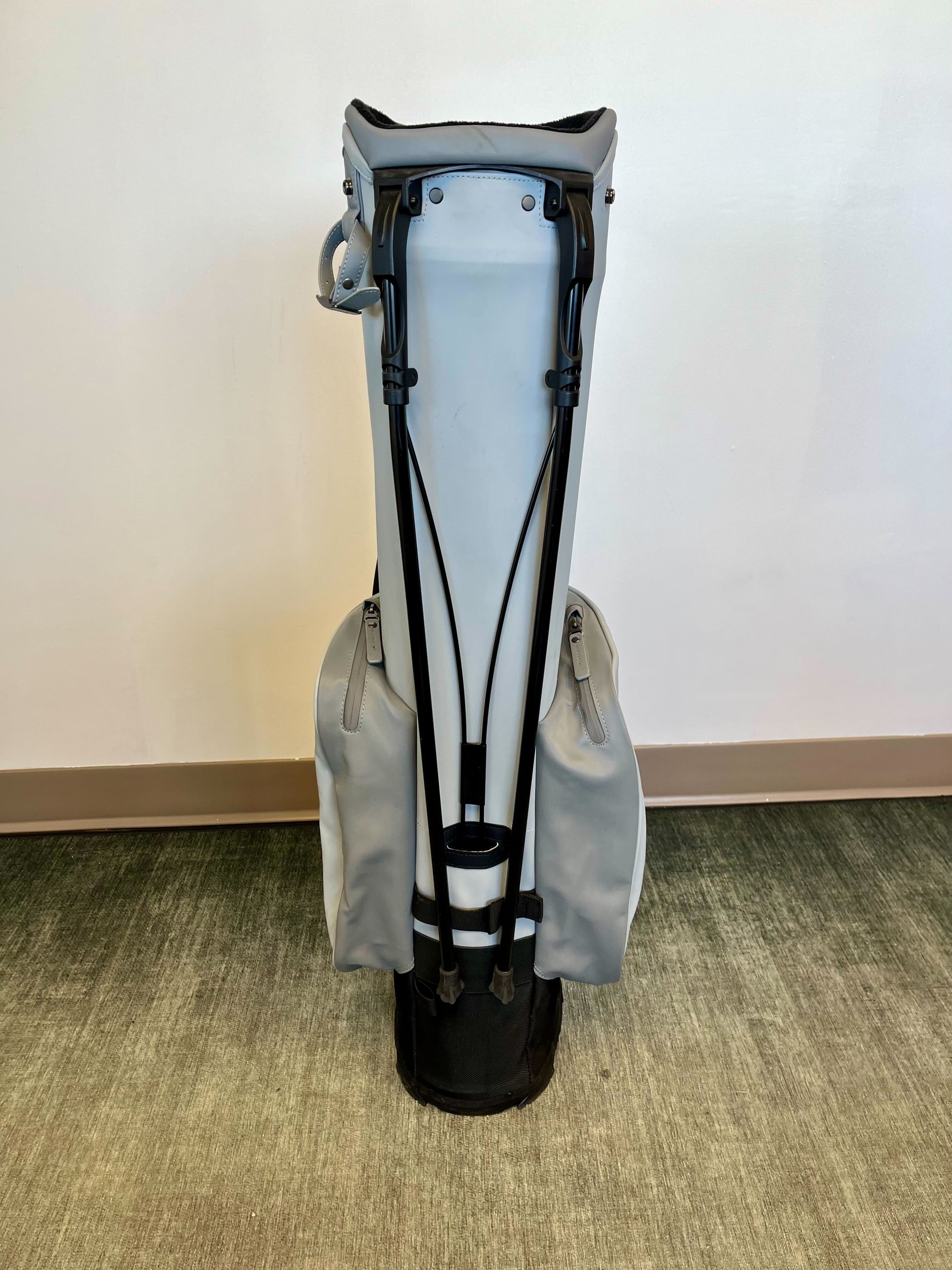 Stitch Lightweight John Deere Carry Golf Bag 2 Dividers/4 pockets with Strap-Next Round